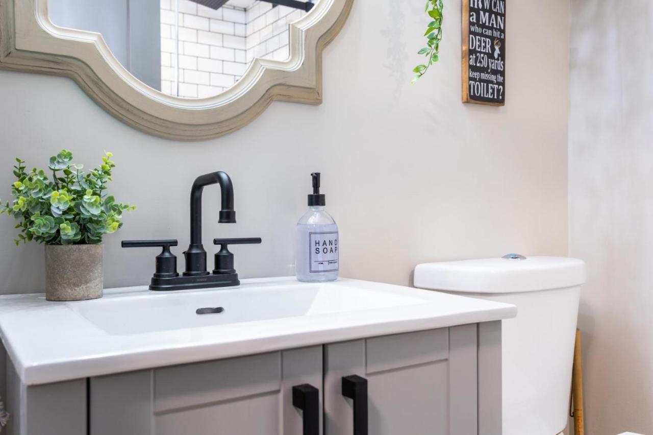 Nest On Perfection - Newly Renovated Ski In Ski Out Mountain View Condo Big White エクステリア 写真