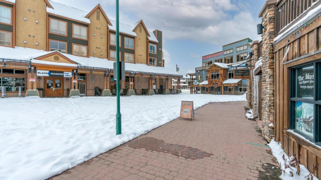 Nest On Perfection - Newly Renovated Ski In Ski Out Mountain View Condo Big White エクステリア 写真