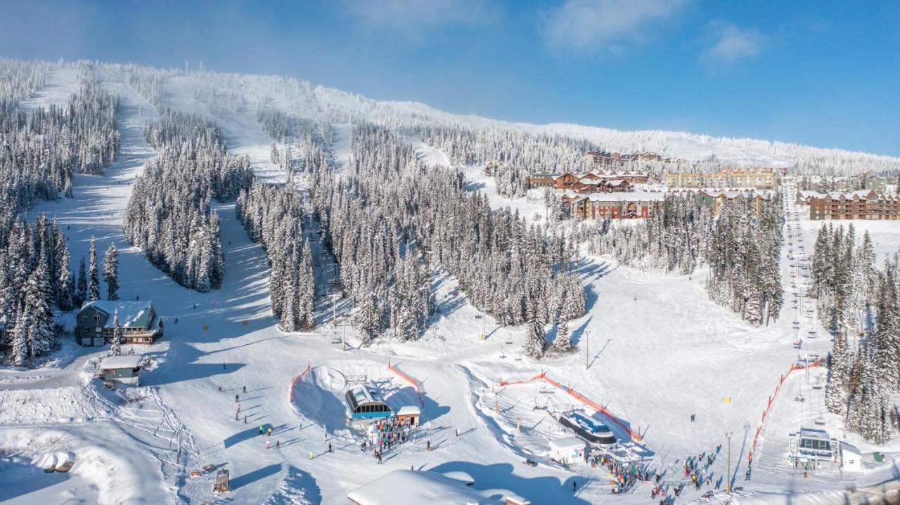 Nest On Perfection - Newly Renovated Ski In Ski Out Mountain View Condo Big White エクステリア 写真